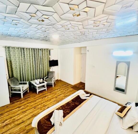 חדר סטנדרט, The River Way With Mountain View And Terrace