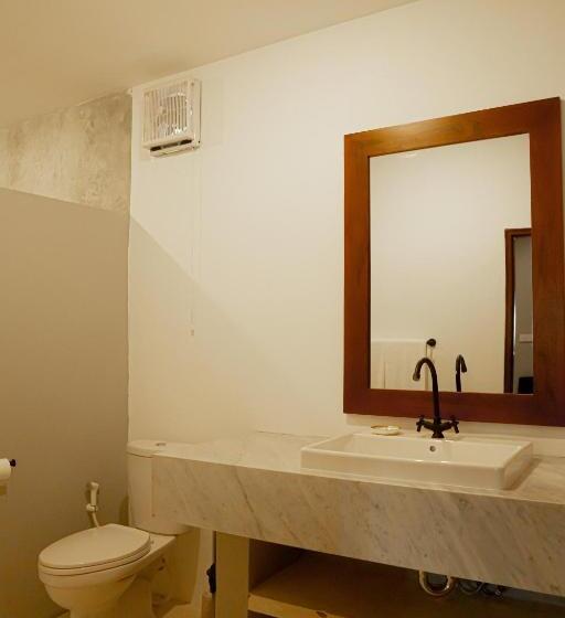 غرفة قياسية مطلّة علي حمام السباحة, Uluwatu Stay S Standard Room #1