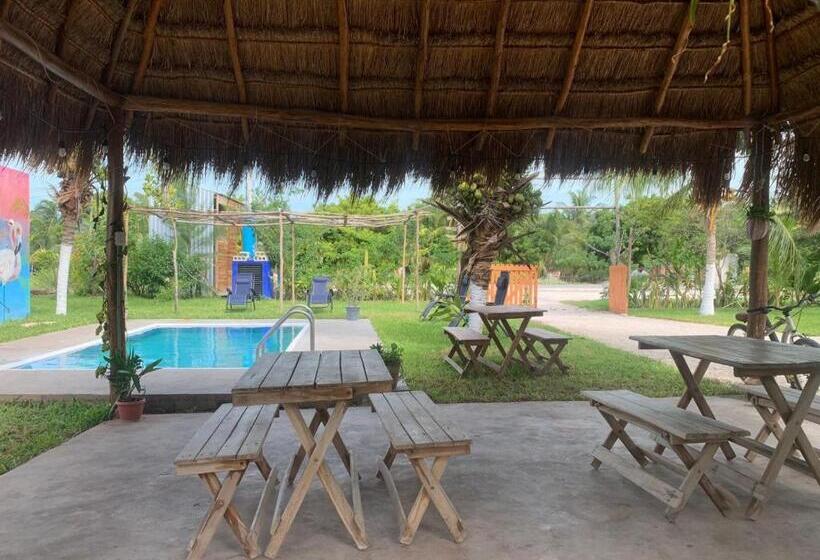 جناح جونيور, Villas Tuukul Hotel & Resort