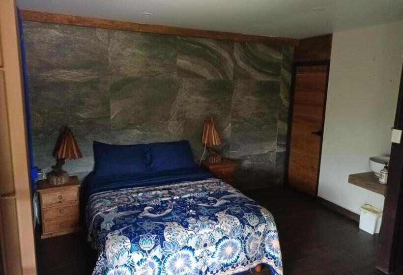 جناح جونيور, Villas Tuukul Hotel & Resort