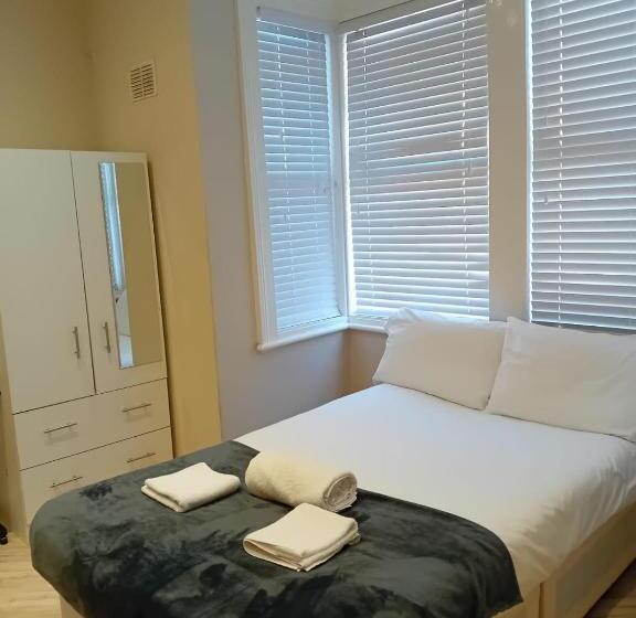 스탠다드 싱글 룸, Harrow Guest House   Cecil Ha3