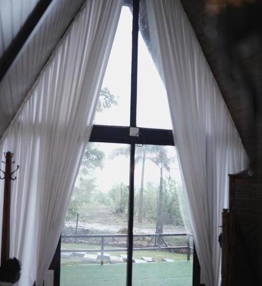Номер Deluxe, Rain Forest Villa And Resort,bhimashankar