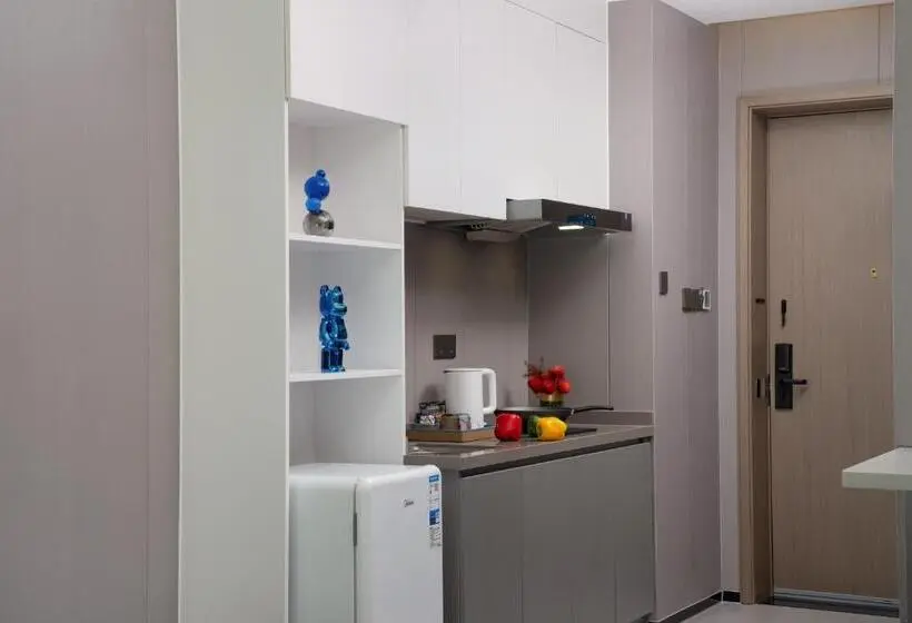 اتاق لوکس با تخت بزرگ, Yutai Hotel Apartment