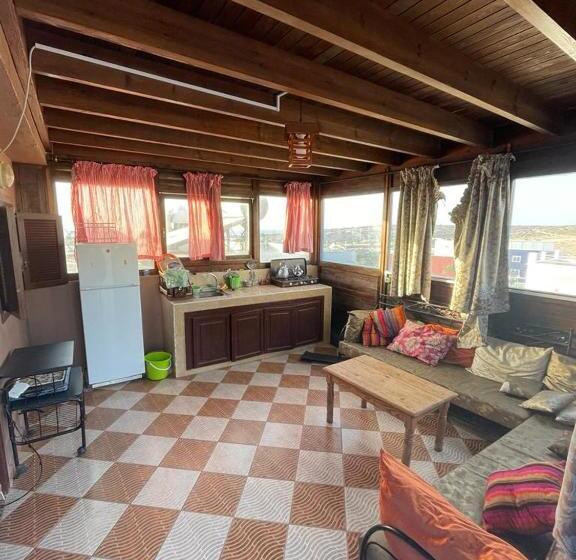 סטודיו סטנדרט עם מרפסת, Dawn Surf