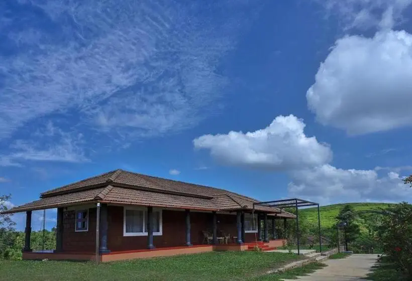 マウンテンビューファミリールーム, Clouds View Nature Resort