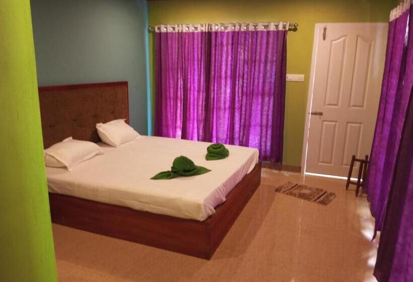 스탠다드 룸 호수 전망, Green Miles Resort