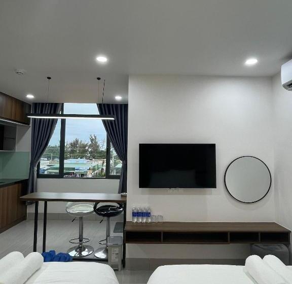 Standardzimmer Kingsize Bett, Lagi Beach