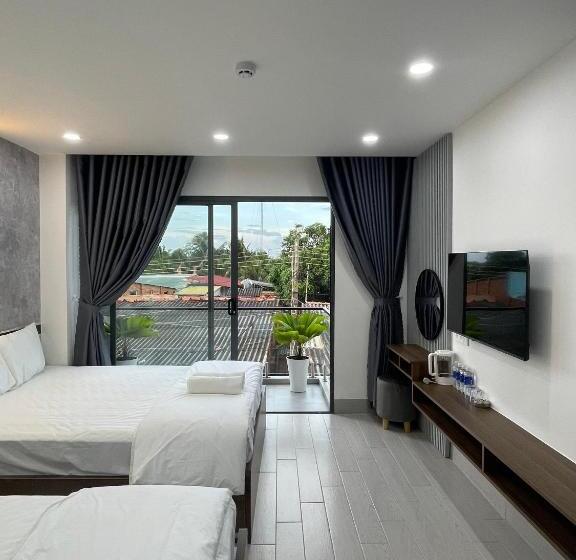 Standardzimmer Kingsize Bett, Lagi Beach