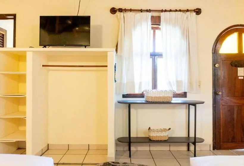 エコノミー４人部屋, Esencia Puerto Escondido