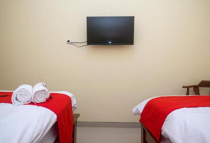 חדר סטנדרט, Reddoorz Syariah @ Klodran Solo