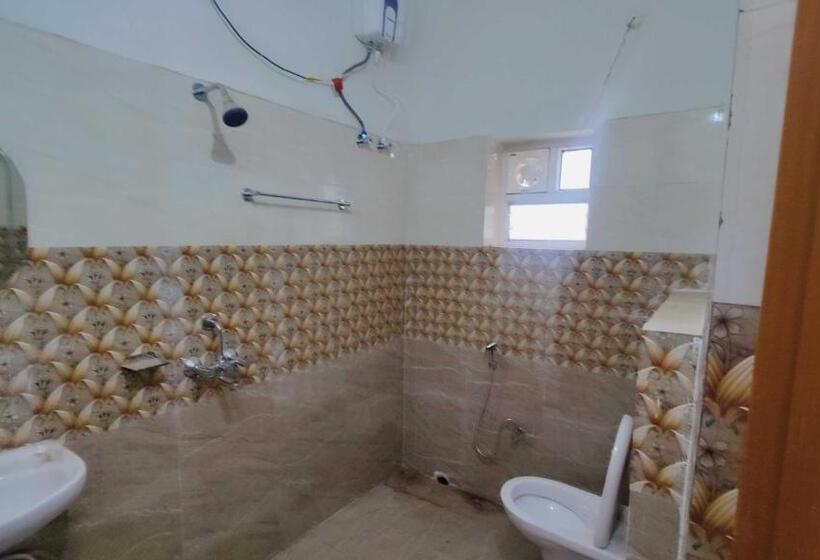 Klassiskt Trippelrum, Spot On Hotel Pink Tree