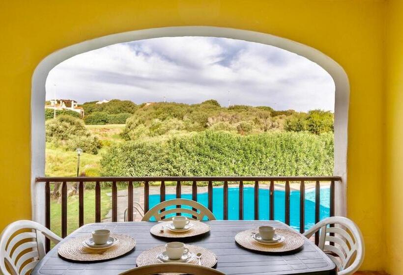 Villa 1 Quarto, Villas With Air Conditioning And Shared Pool, Just A Few Minutes From La Pelosa Beach