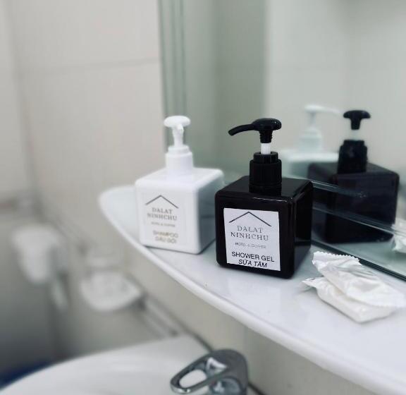 اتاق استاندارد, đà Lạt Ninh Chữ Hotel & Coffee