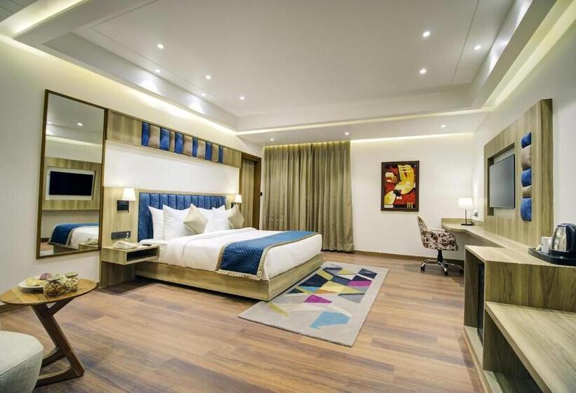 جناح جونيور, Cygnett Style Ganga