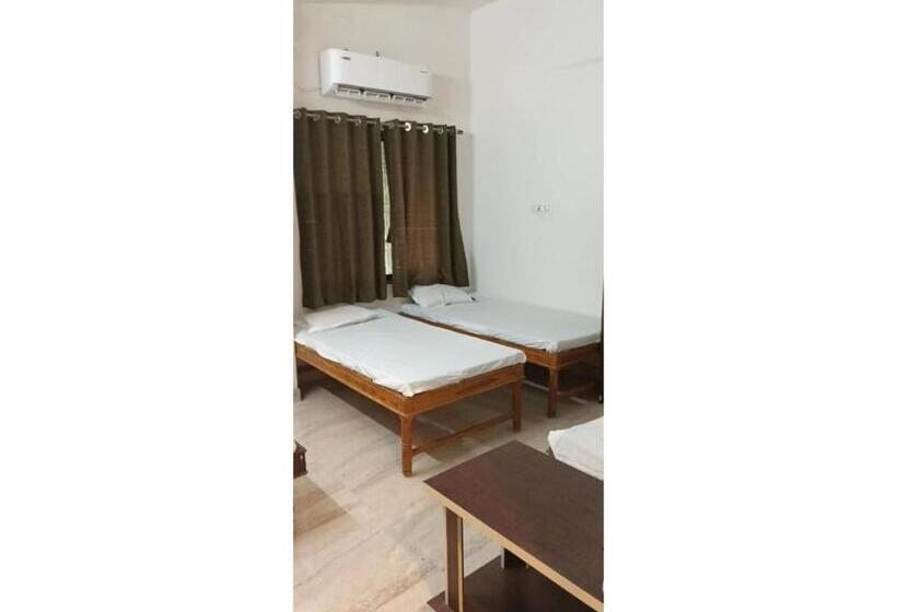 חדר דלוקס, Mauli Resorts, Wardha