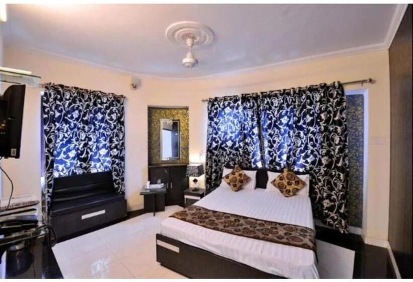 חדר סטנדרט, Midtown Inn, Singrauli