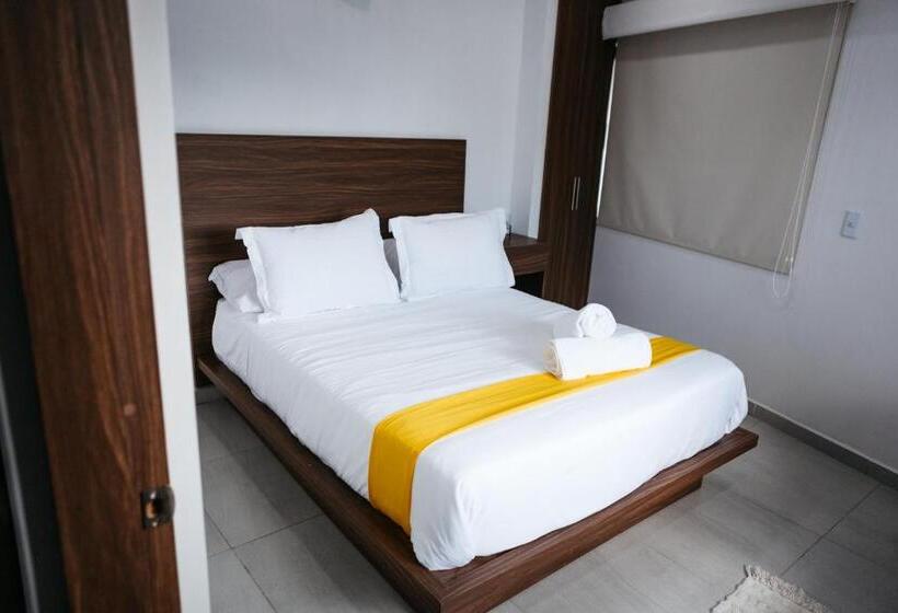 חדר קלאסי לארבעה, Monyxbnb