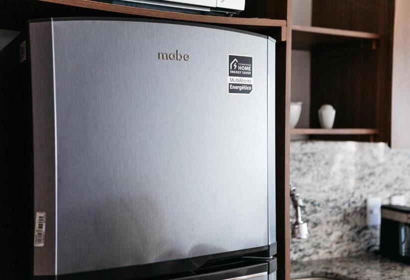 Triple Room Sea View, Monyxbnb