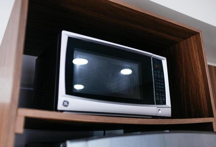 חדר סטנדרט לארבעה, Monyxbnb