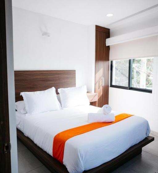 חדר משפחתי, Monyxbnb