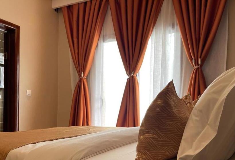 اتاق لوکس, Sky Kenako