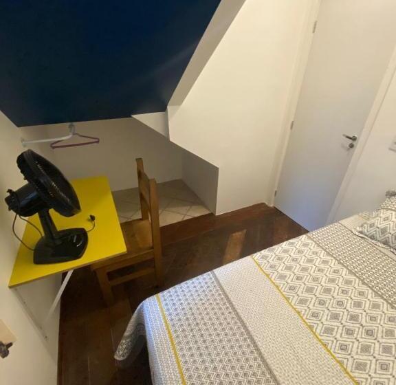 חדר סטנדרד יחיד חדר אמבטיה משותף, Neighbor.hub Hostel & Coliving Floripa