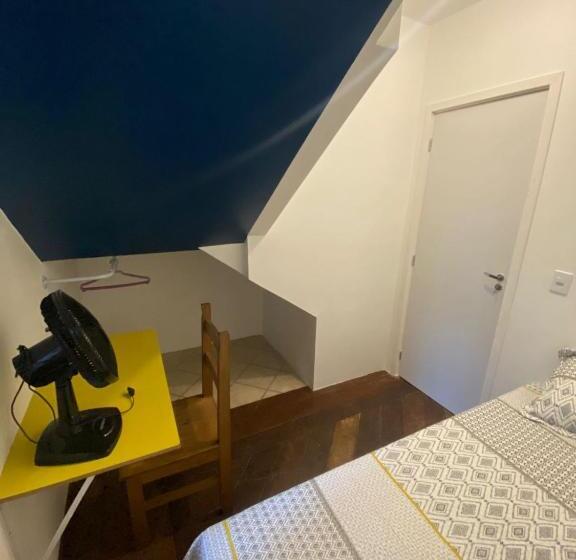 스탠다드 싱글 룸 공동욕실, Neighbor.hub Hostel & Coliving Floripa