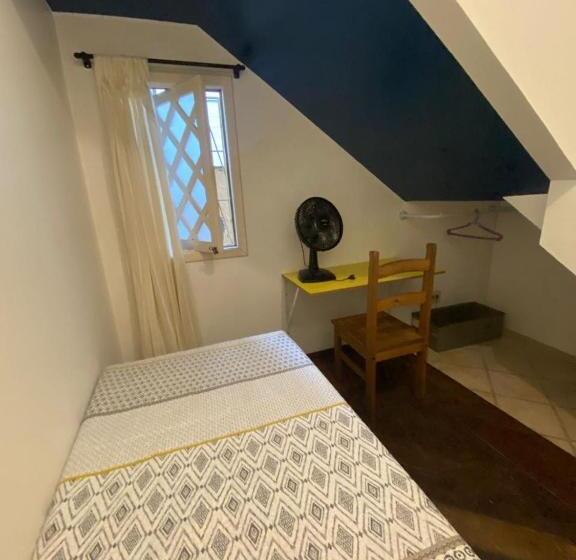 اتاق استاندارد یک تخته با سرویس بهداشتی مشترک, Neighbor.hub Hostel & Coliving Floripa