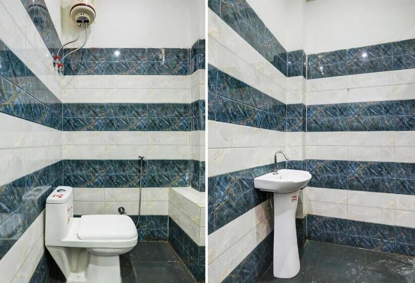 חדר קלאסי לשלושה, Oyo Hotel Diamond