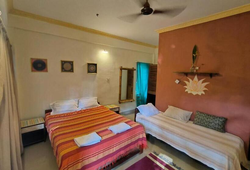 Standard Kolmen Hengen Huone, Freeflow, Beach Property For Spritual People, 2 Min From Food Planet