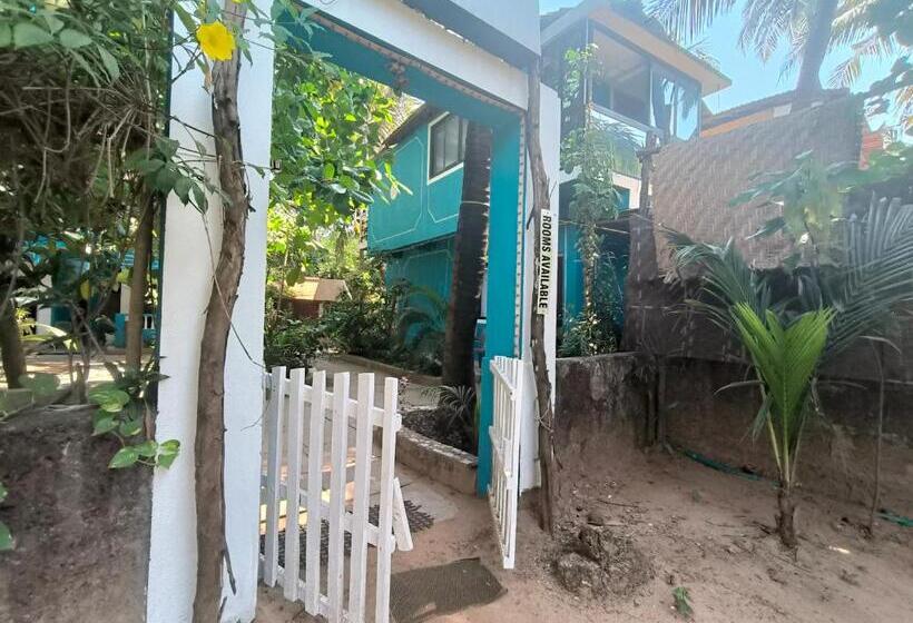Perhestudio, Freeflow, Beach Property For Spritual People, 2 Min From Food Planet