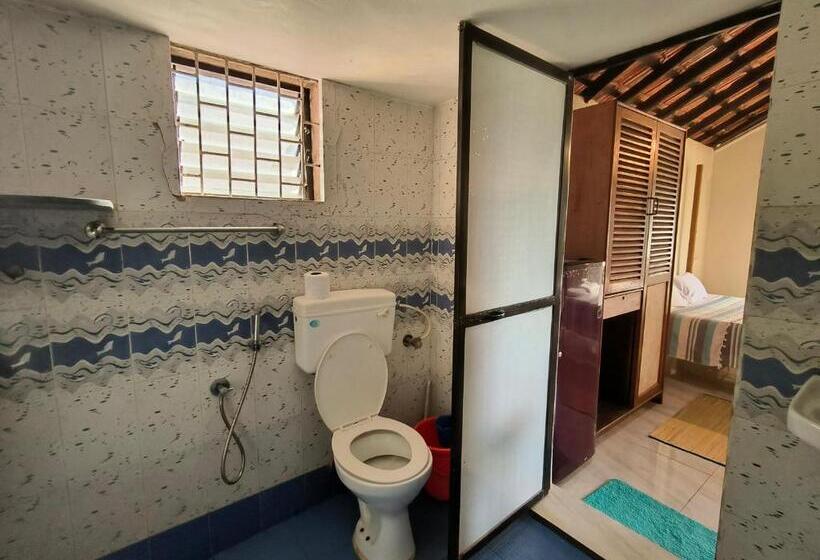 Perhestudio, Freeflow, Beach Property For Spritual People, 2 Min From Food Planet