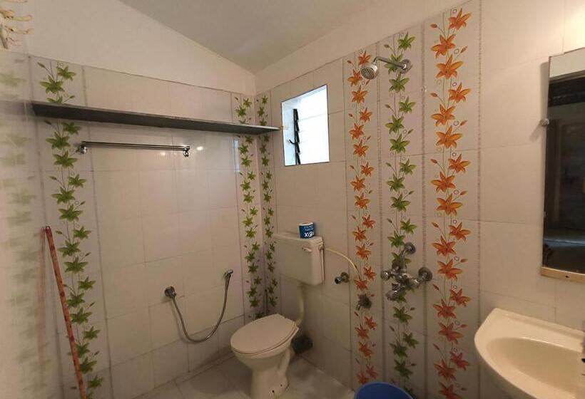 Standard Kolmen Hengen Huone Parveke, Freeflow, Beach Property For Spritual People, 2 Min From Food Planet
