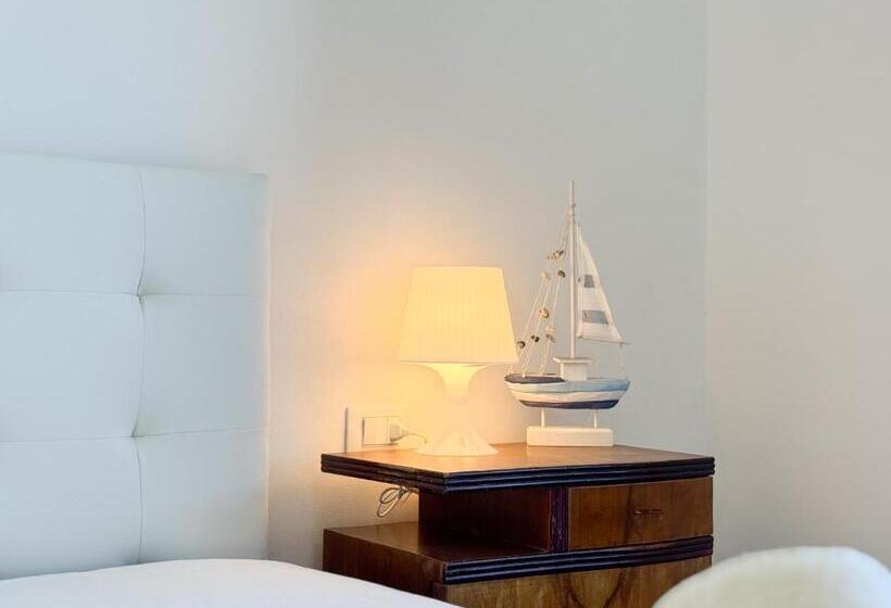 غرفة ديلوكس, Suites Montemare