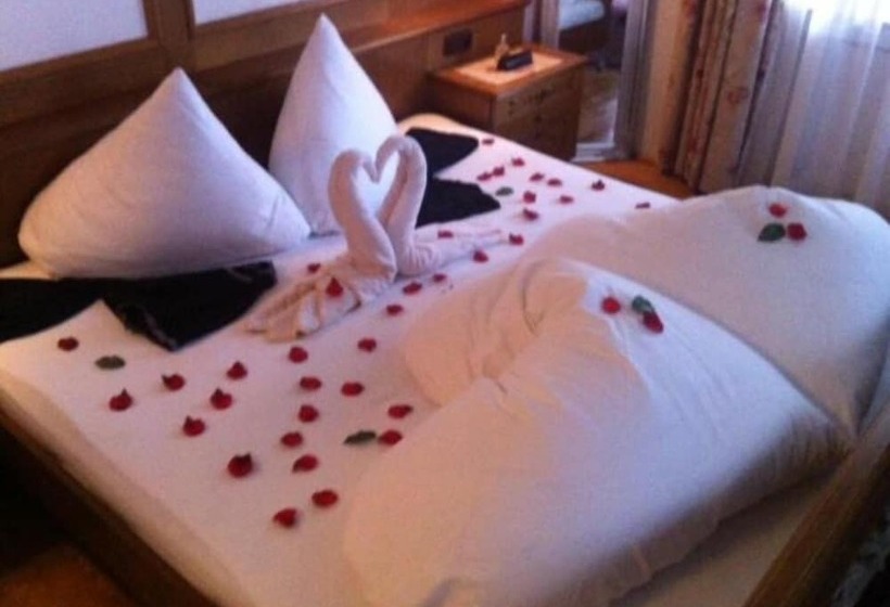 اتاق استاندارد سه نفره, Alpin Hotel Garni Eder Private Living