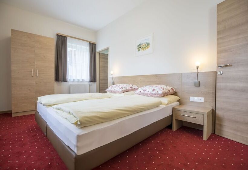 דירת שני חדרים עם מרפת, Aparthotel Pichler