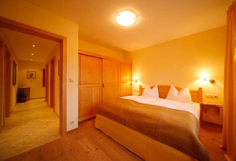 Апартаменты 1 Спальня с Балконом, Alpen Glück Hotel Villa Lisa Garni