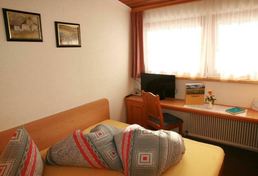 エコノミールーム, Das Edelweiss