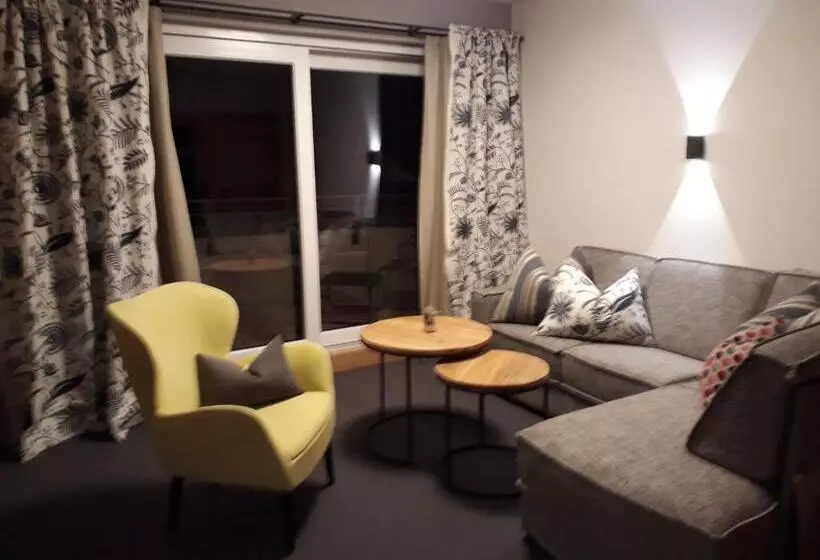 Suite, Das Edelweiss