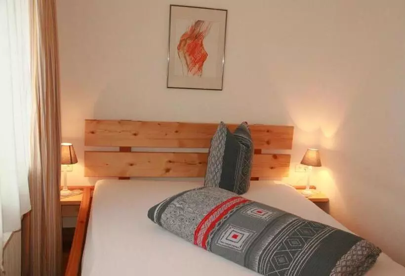 Habitació Estàndard, Das Edelweiss
