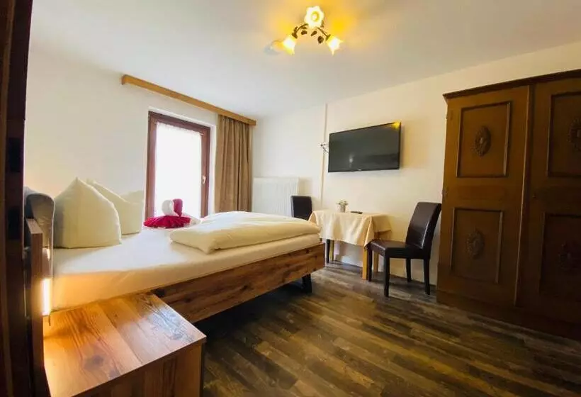 バルコニー付きスタンダードルーム, Pension Jagerhof   Sommercard Inkl   5 Min Zum Hochzeiger