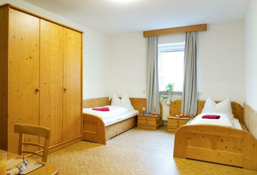 Номер Стандарт Индивидуальный, Gasthof  Zum Alten Turm