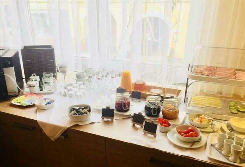 Номер Стандарт, Gasthof  Zum Alten Turm