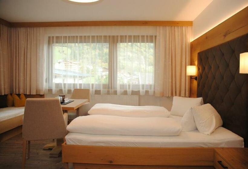 اتاق استاندارد با بالکن, Gästehaus Pirker