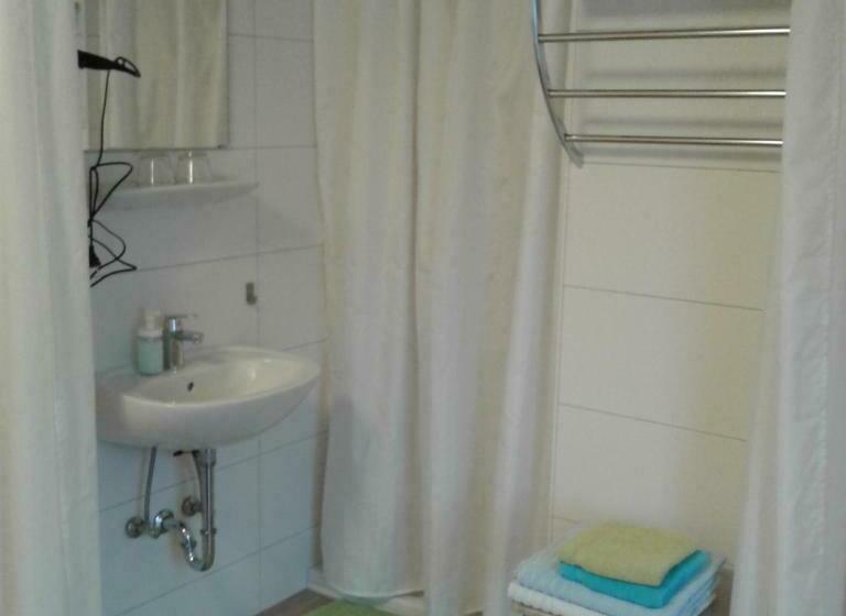 غرفة قياسية مزوَّدة بشُرفة, Haus Alpenrose