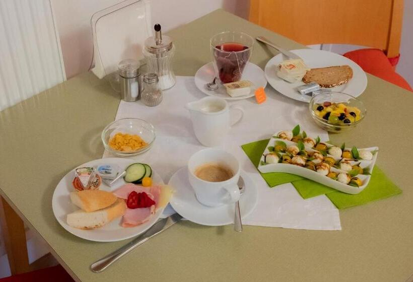 غرفة قياسية حمام مشترك, Haus Alpenrose