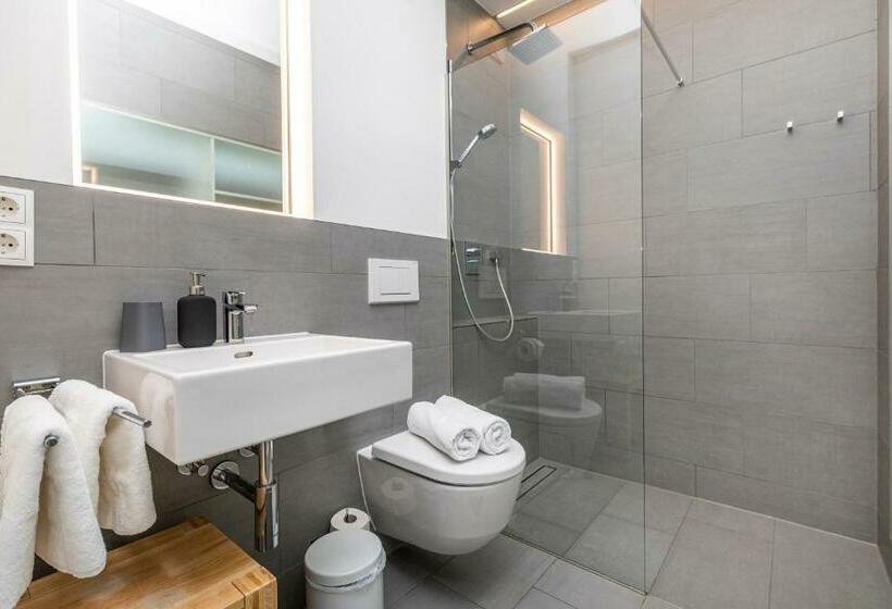 غرفة سوبيريور, Haus Deutinger