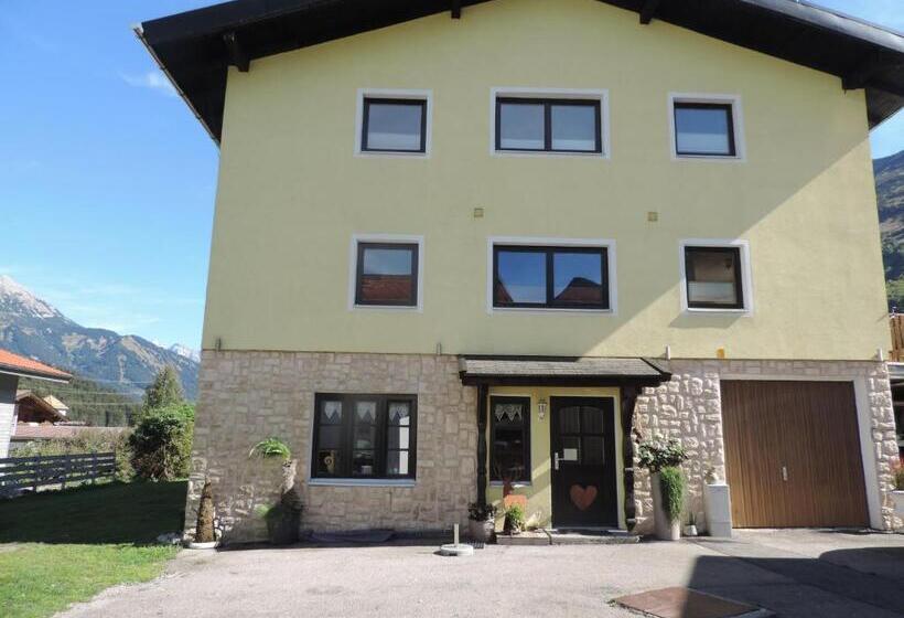 ビュー有りのスタンダードワンルーム, Post Garni