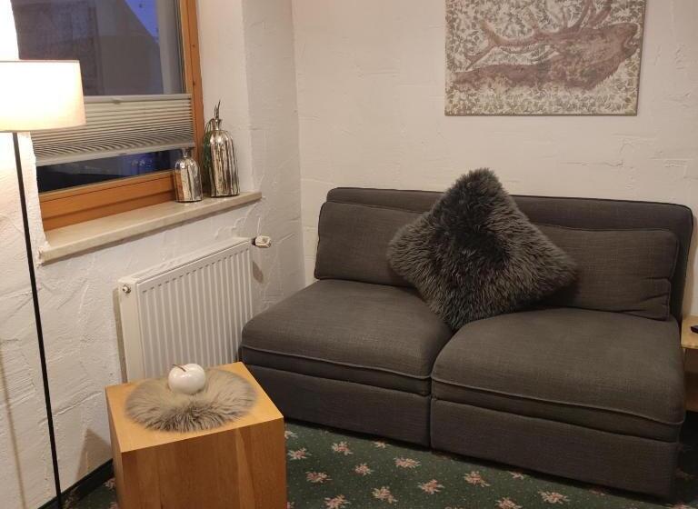 ビュー有りのスタンダードワンルーム, Post Garni