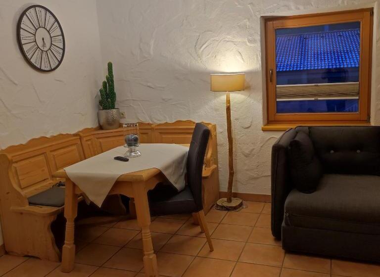 ビュー有りのスタンダードワンルーム, Post Garni